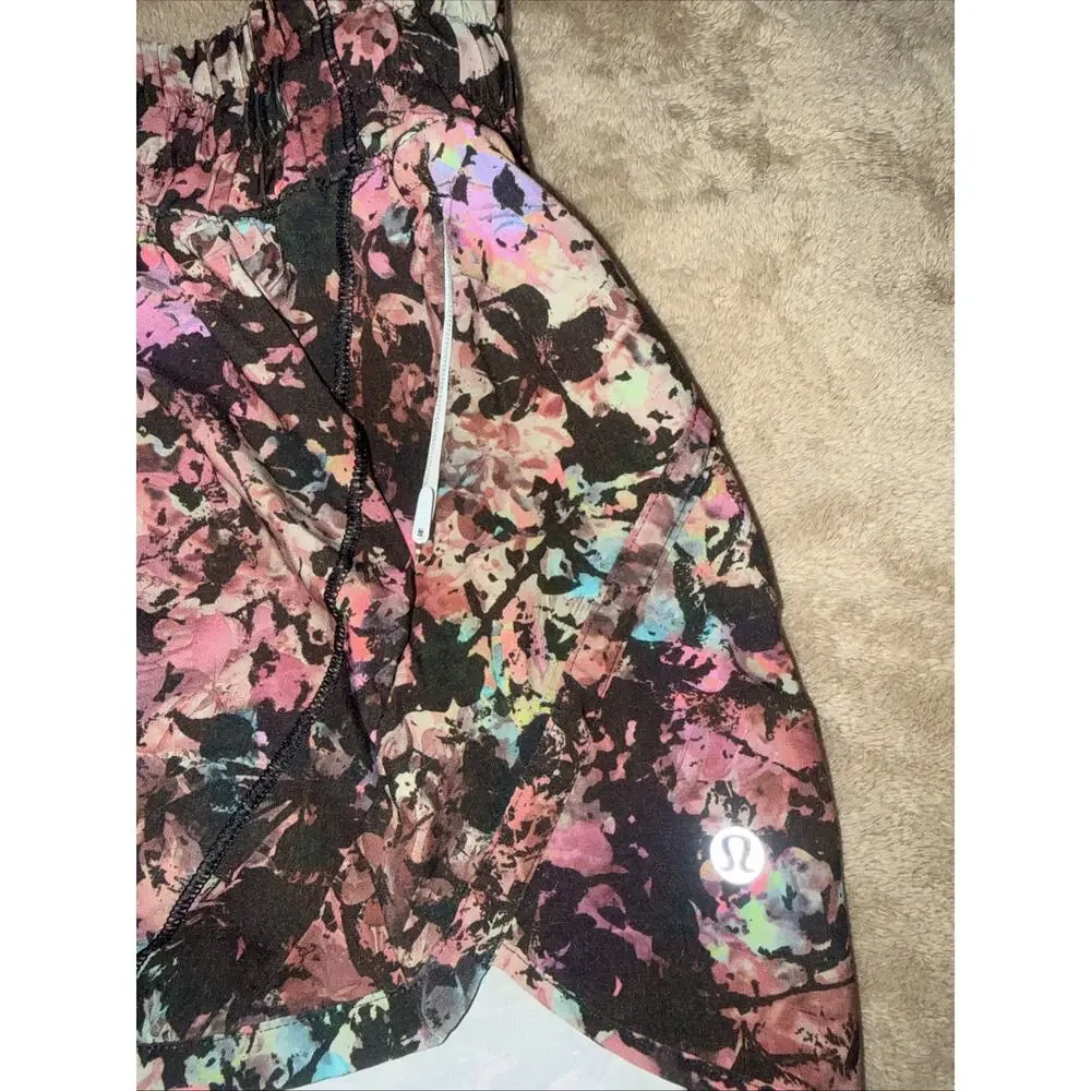 Lululemon Hotty Hots Low Rise 4